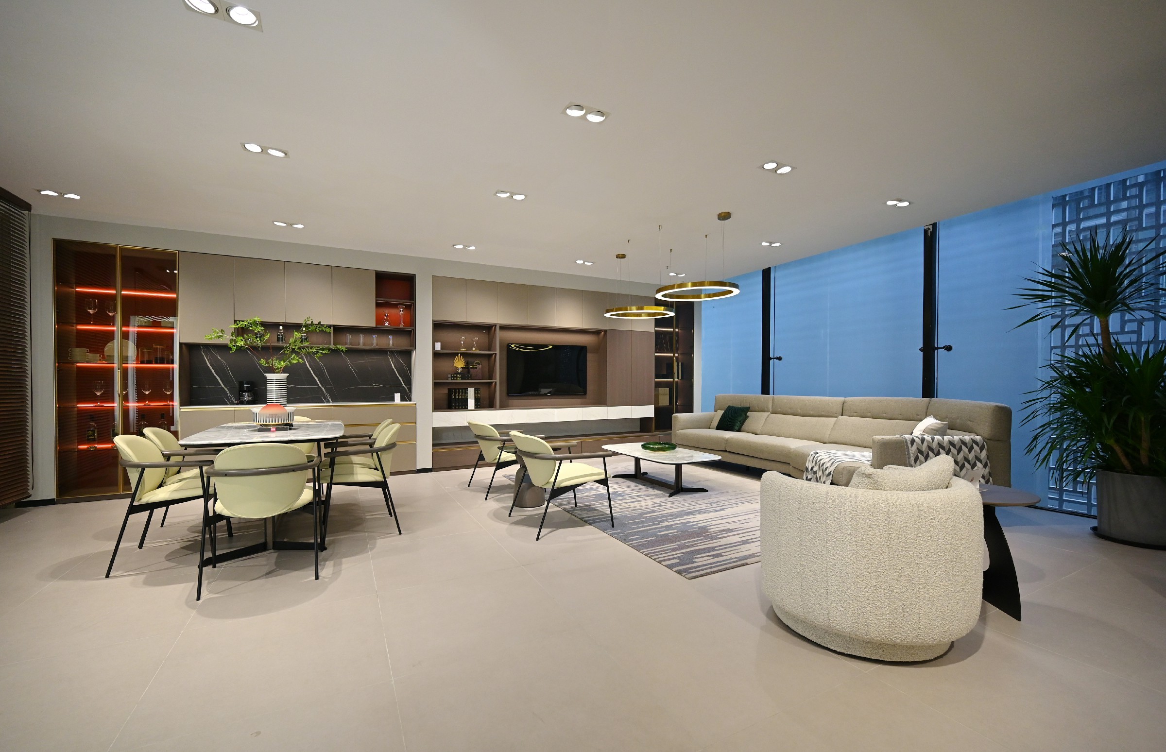 红桃影视至尊店